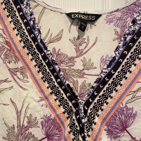 Express top - Picture 3 of 5